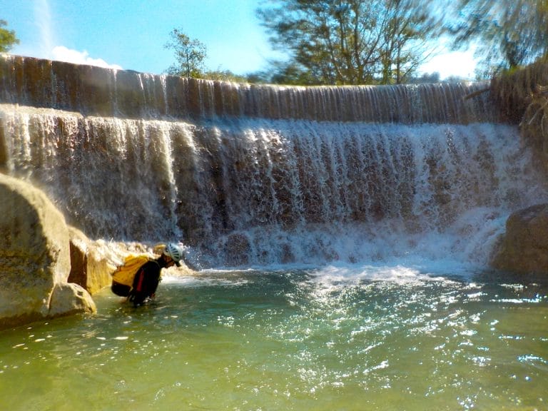 canyoning-castellane-bas-jabron-calcaire