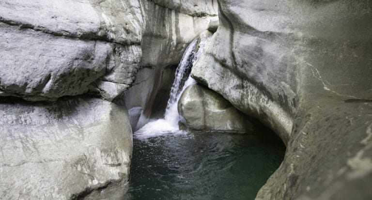 canyoning-toboggan-alpes-maritimes-cramassouri