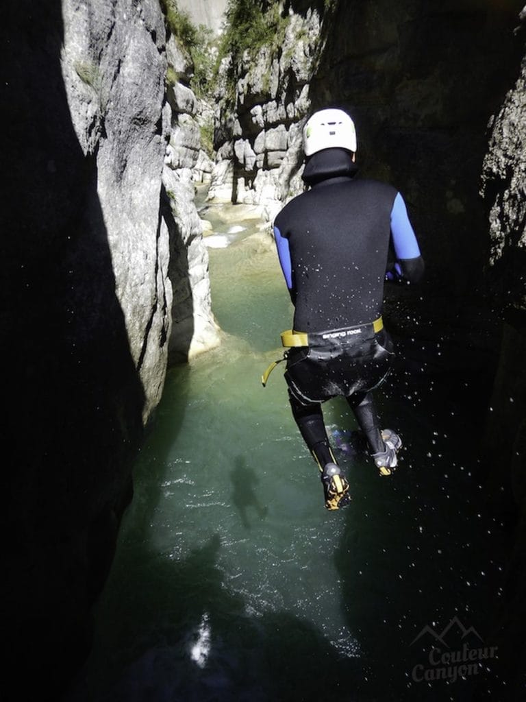 canyoning-verdon-saint-auban-jump